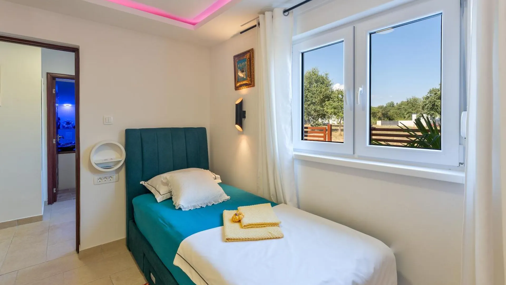 Casa Crystal Istria, Villa With Private Pool, Near The Beach, With The Sea View! 페로이 0*,