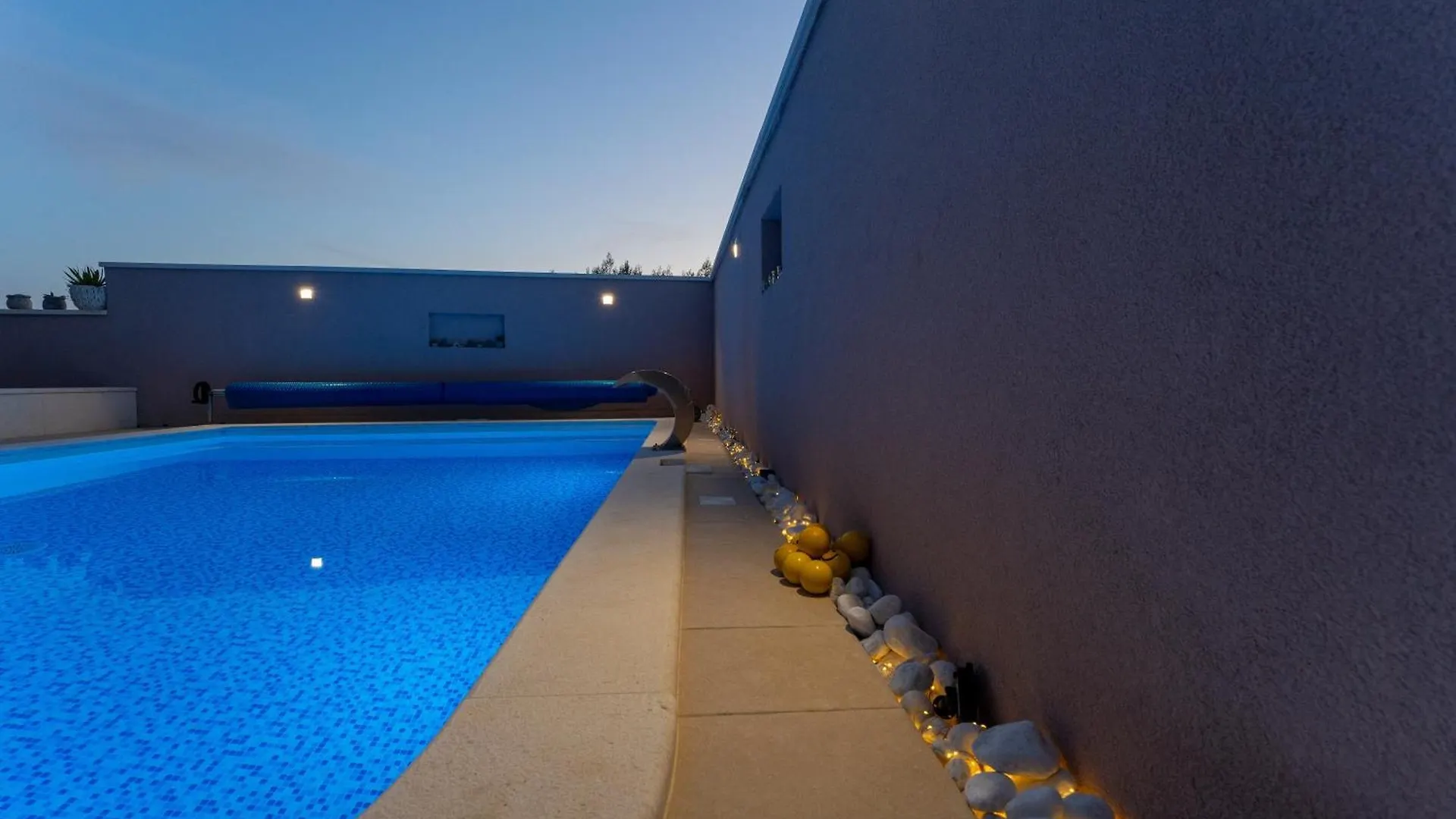 Casa Crystal Istria, Villa With Private Pool, Near The Beach, With The Sea View! 페로이